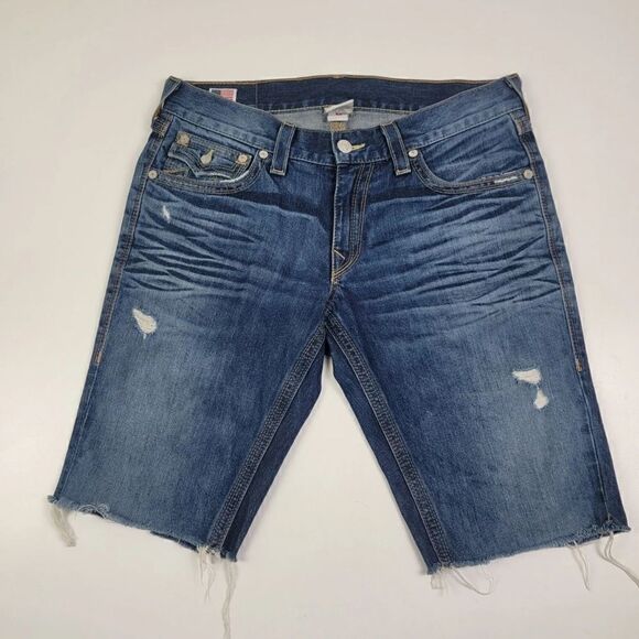 True Religion Wash Blue Jean Shorts Sz 33 Section Ricky QT Jeans Distressed USA - Picture 1 of 10